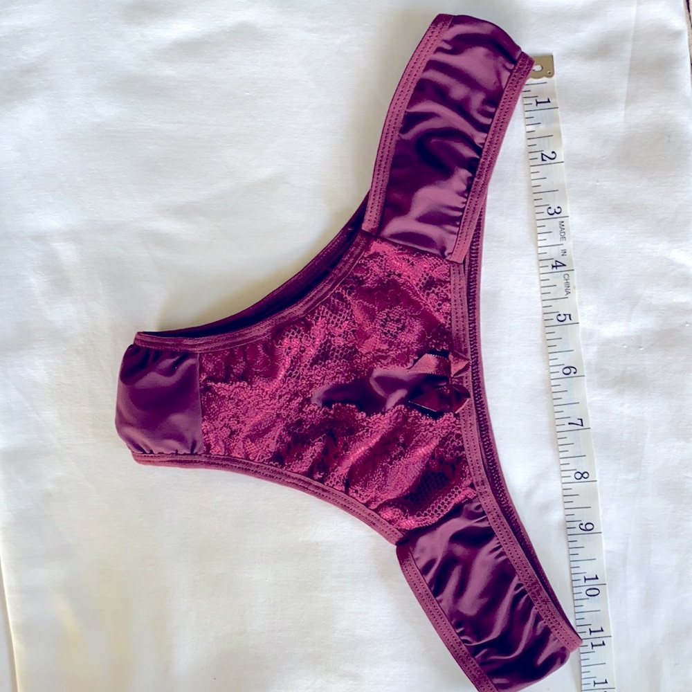 NWT Brazilian 🔥🔥Style  Women Sexy Thong Panty Lingerie Burgundy Size Medium - Picture 4 of 9